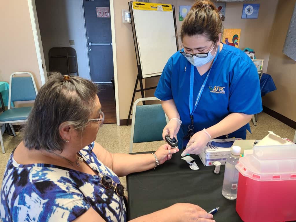 SJVC Hesperia students volunteer with Choice Medical Group