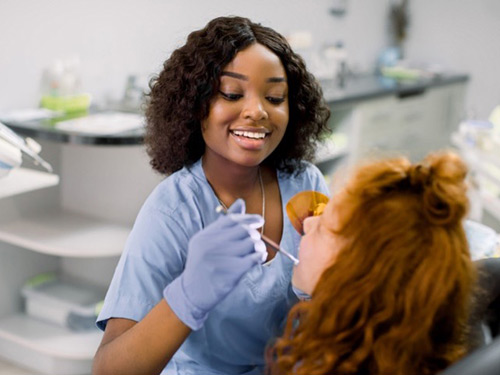 Becoming a Dental Assistant