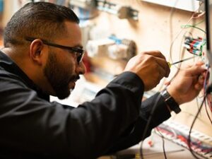 SJVC Rancho Mirage Announces New Electrical Technology Program